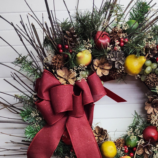 Della Roba Twig Wreath