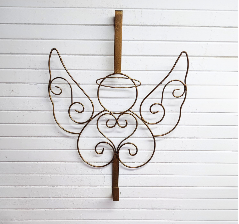 Gold Wreath Hangar