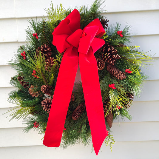 Classic Winter Wreath